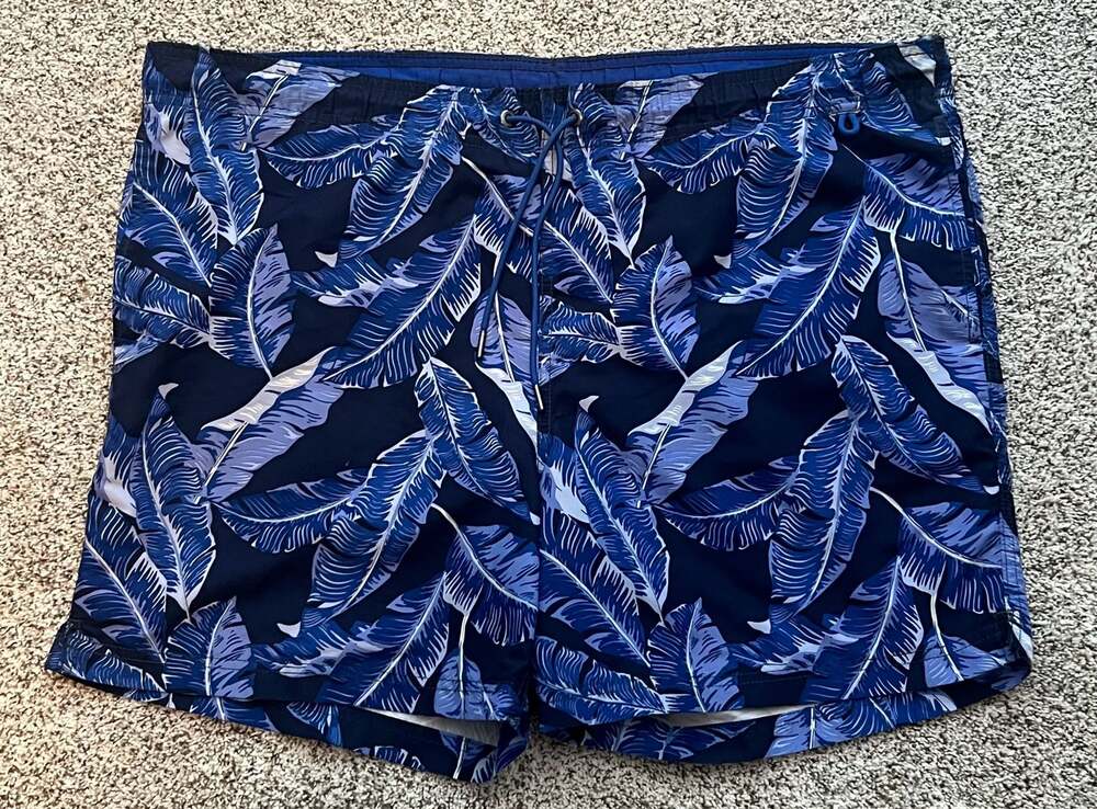 Lands' End Men's Blue Leaf Print Swim Trunks Size L 36-38
